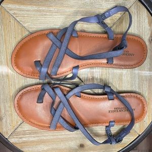 AMERICAN EAGLE SANDALS